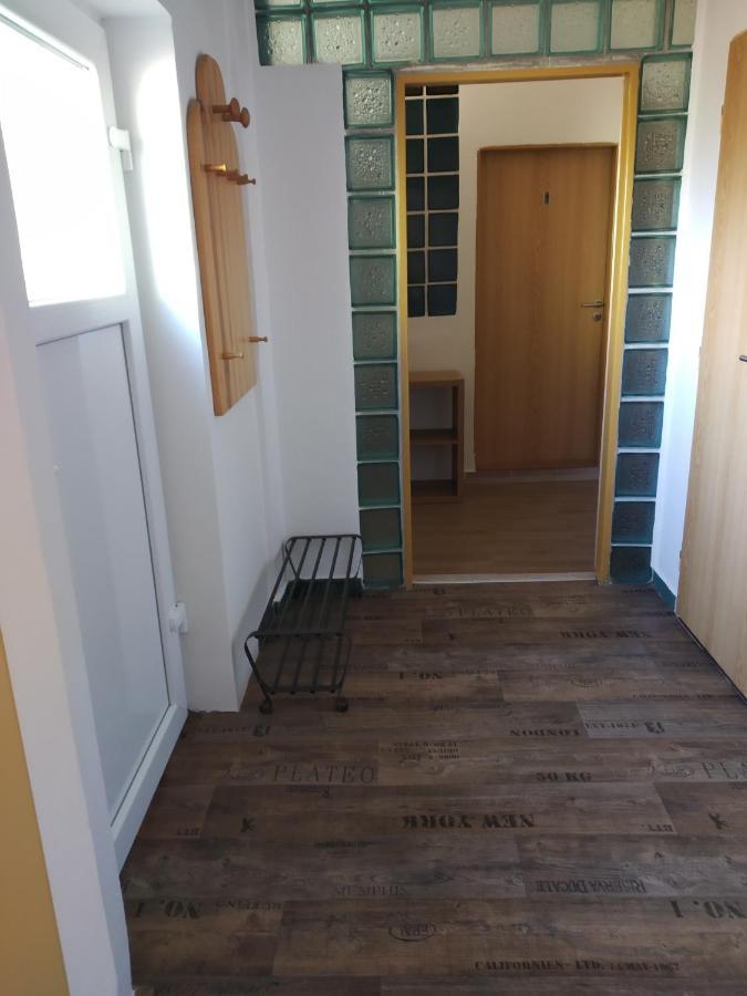 Melcany Apartman Blizko Brna S Dobovymi Dekoracemi 아파트 외부 사진